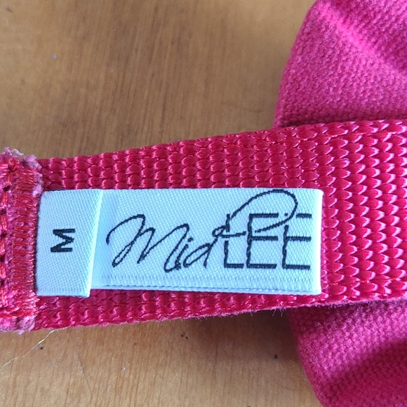 Red canvas bowtie dog collar 10-16". MidLee Medium - Picture 3 of 4